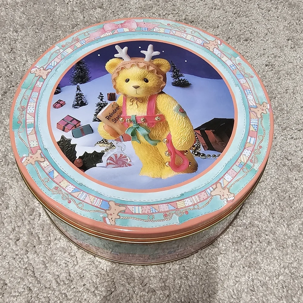 Cherrished Teddies VTG Limited Edition Holiday Tin Set 1999 Plush Bear & Resin - Picture 2 of 11